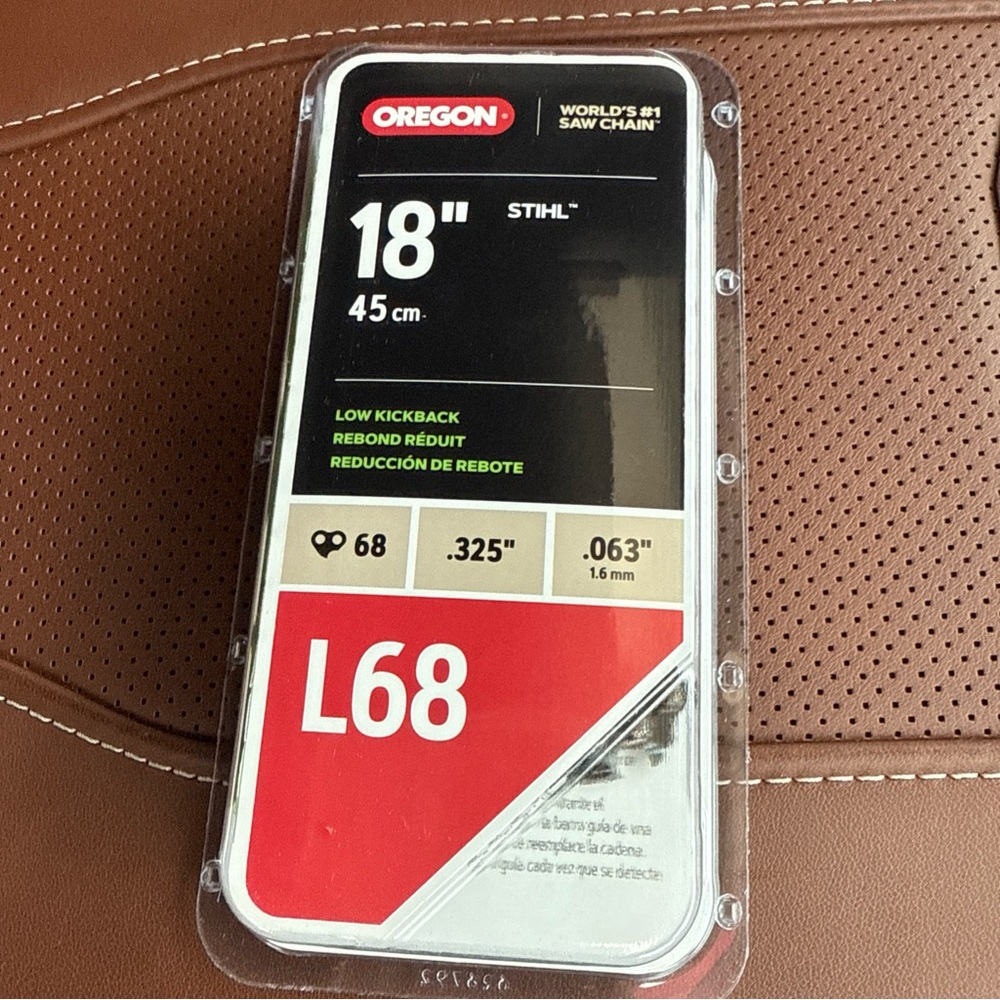 Oregon L68 Chainsaw Chain for 18 in. Bar Fits Several Stihl models new